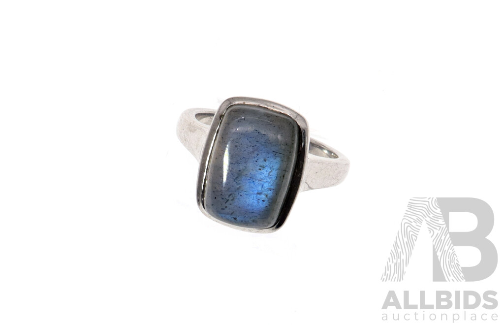 Sterling Silver Vintage Labradorite Ring, Size P,  6.78 Grams