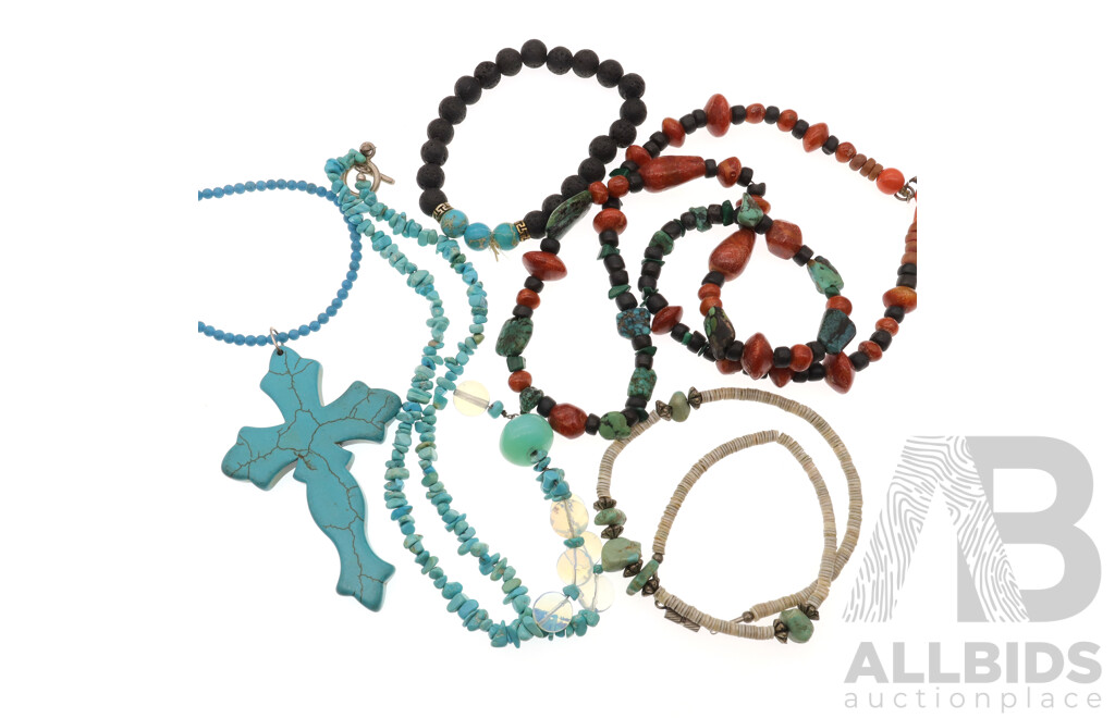 Collection of Vintage Turquoise/turquoise Howlite Jewellery Pieces Including Tribal Style Necklaces