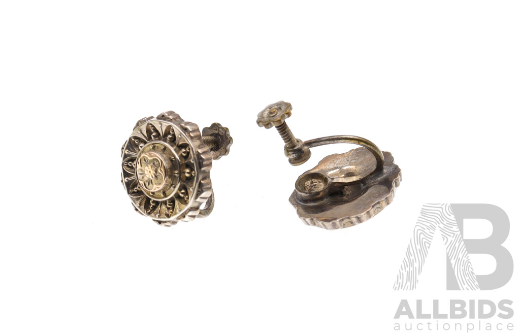 Antique Victorian (late 1890's) Sterling Silver Target Brooch and Matching Screw Back Clip on Earrings, 8.42 Grams