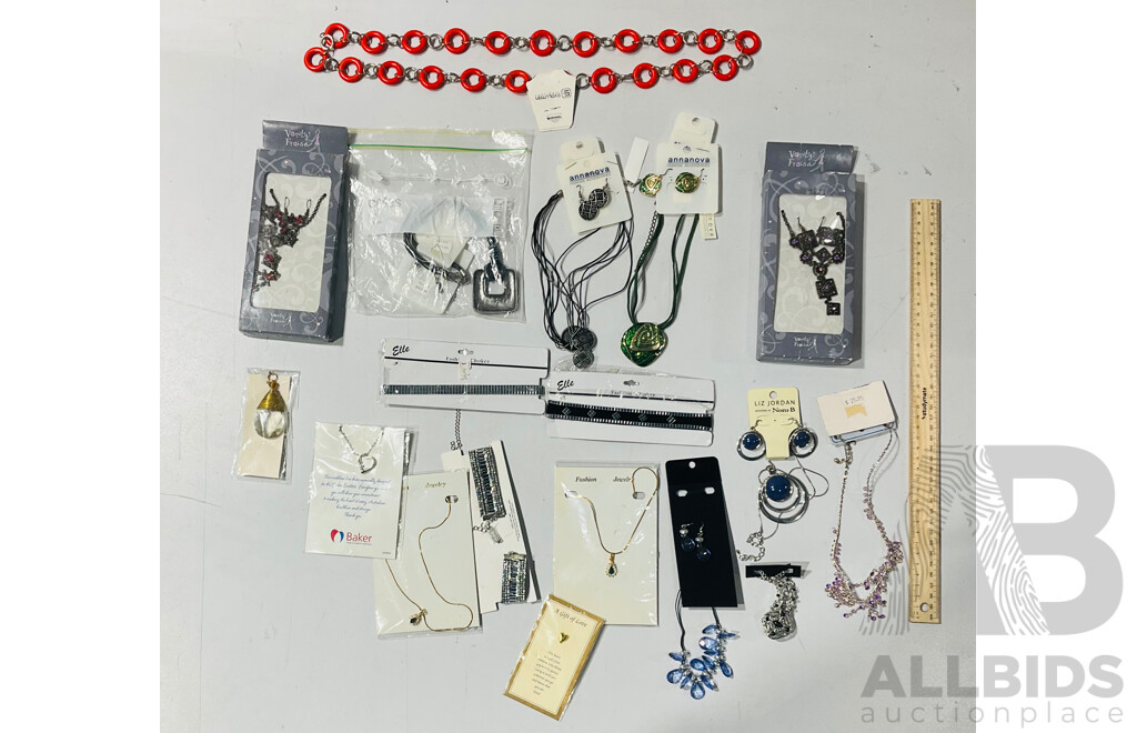 Large Assortment of NEW Costume Jewellery Items in Shoe Box