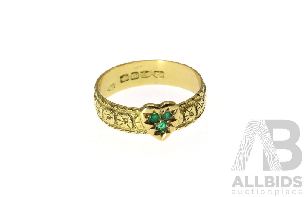 18ct Vintage Heart Shaped Embossed Ring with Emeralds, Size T 1/2, 4.75 Grams