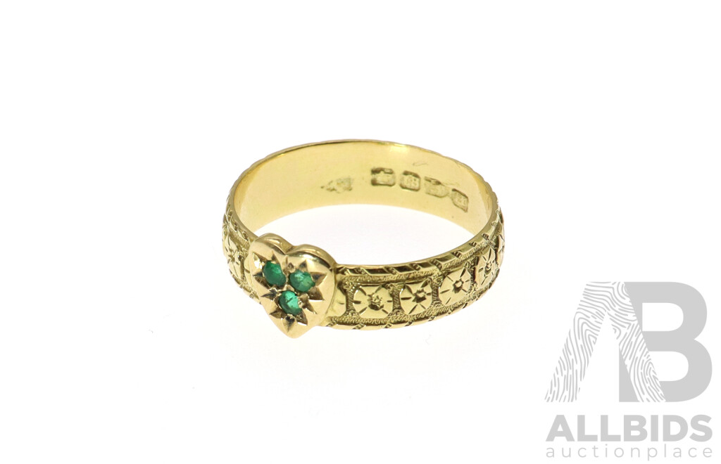 18ct Vintage Heart Shaped Embossed Ring with Emeralds, Size T 1/2, 4.75 Grams