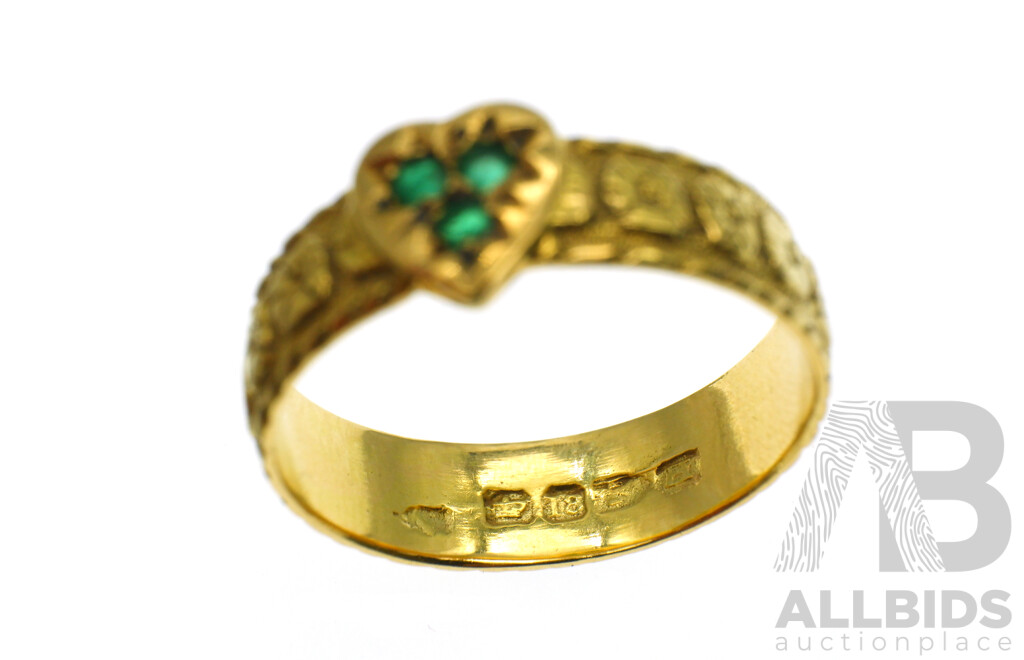 18ct Vintage Heart Shaped Embossed Ring with Emeralds, Size T 1/2, 4.75 Grams