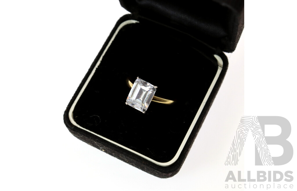 14ct Vintage Solitaire Emerald Cut Cubic Zirconia Ring, Size O, 4.43 Grams