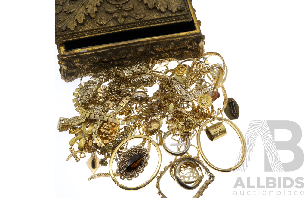 Large Collection of Quality Vintage Gold Tone Jewellery Items in Ornate Gold Tone  Lidded Trinket Box 11x20x12cm