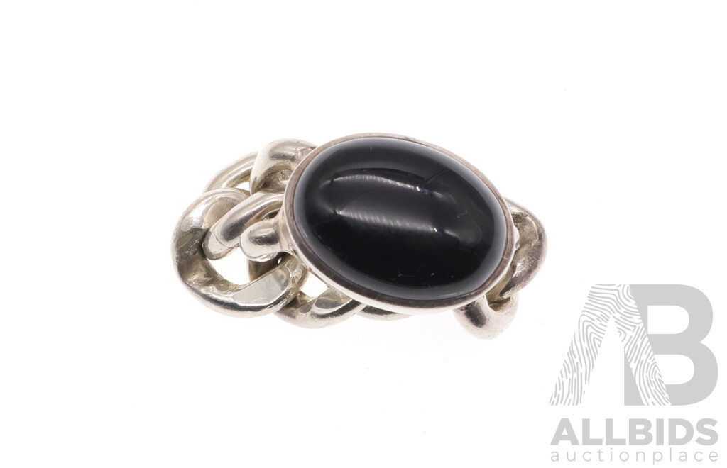 Vintage Chain Link Ring with Onyx, Size O, 20.22 Grams