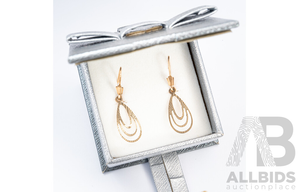 9ct Vintage Euro Patterned Drop Shape Earrings, 30mm, 0.75 Grams