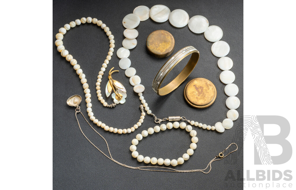 Vintage Mother of Pearl Collection Including Pill Box, Brooch and Graduating Beaded Necklace