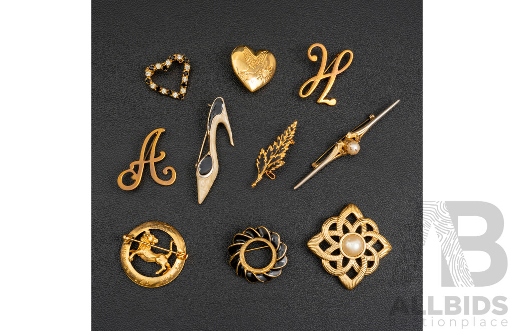 Collection of (10) Vintage Gold Tone Brooches in Various Designs