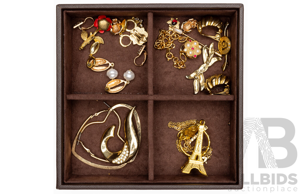 Jewellery Stacking Tower Full of Gold Tone Jewellery Items