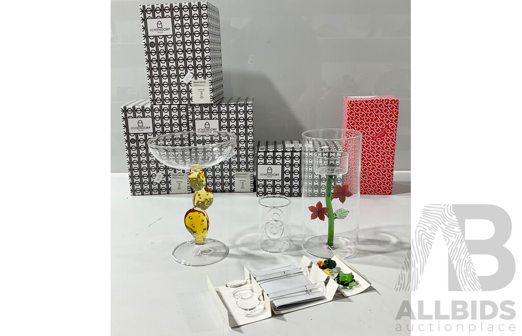Quantity of Ichendorf Milano Decorative Glass Homewares in Original Packaging Including Pair of Snail and Frog Teaspoons, Champagne Cactus Bowls and More