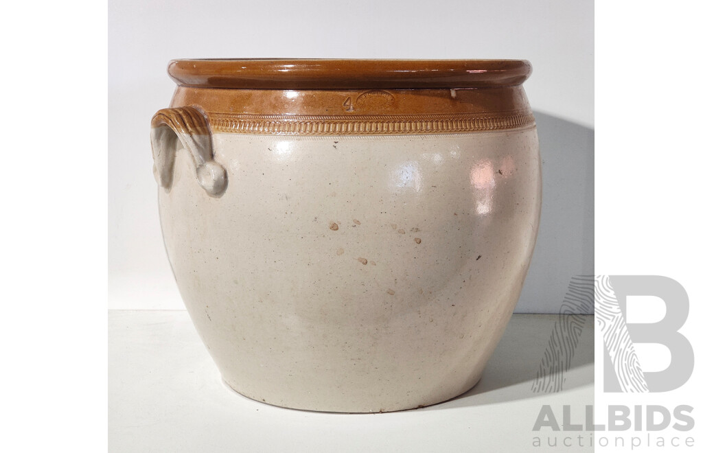 Large Fowler Ware Ceramic Pot