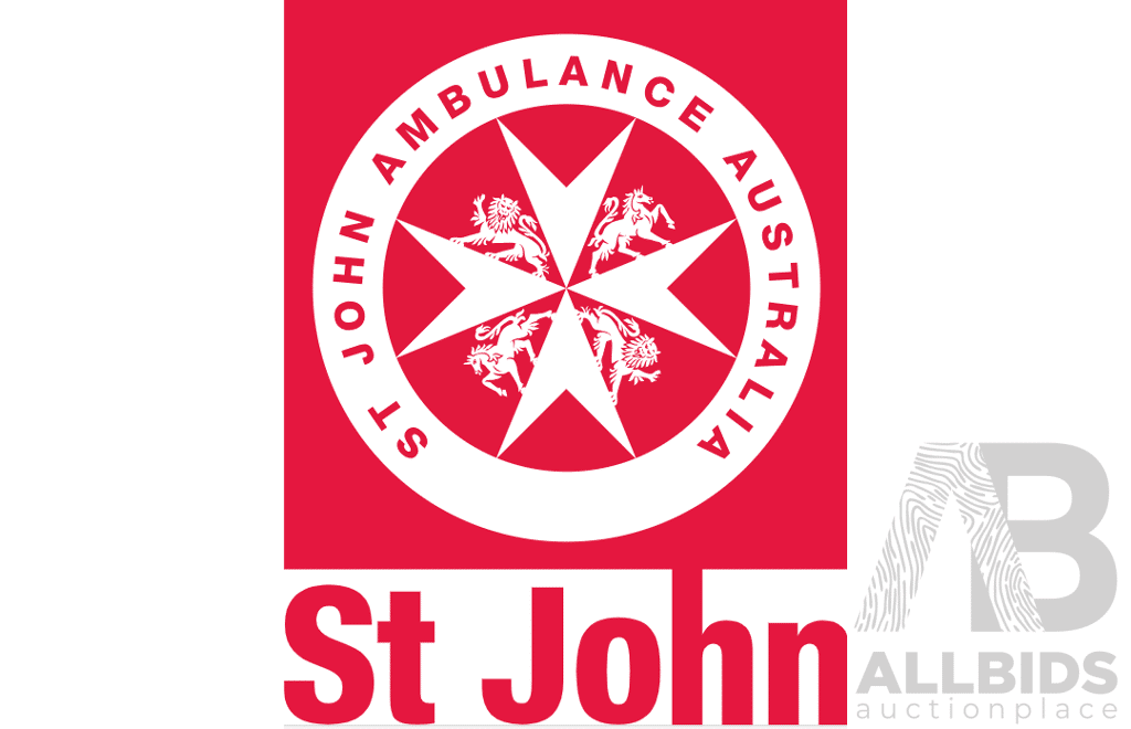 L60 - St Johns Ambulance - Car Safety Kit