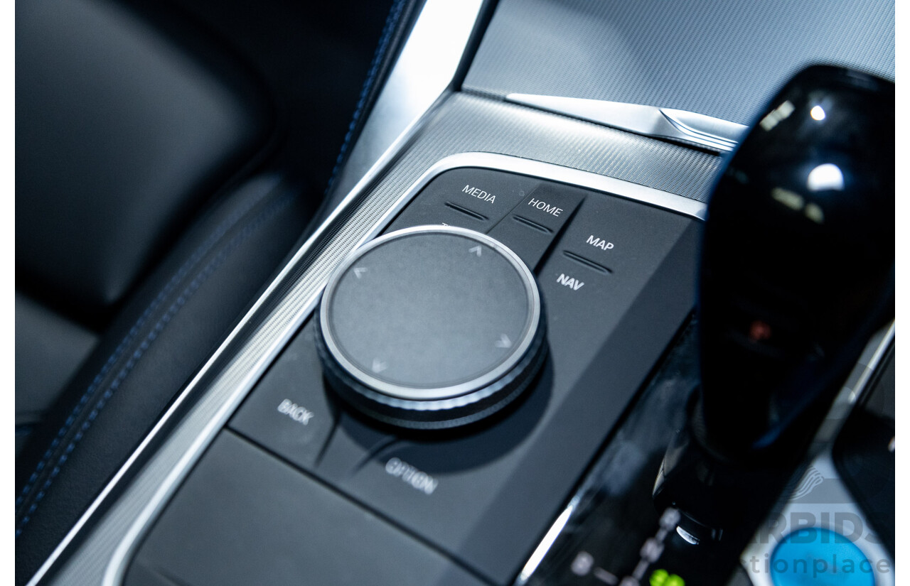 05/2022 BMW i4 eDrive40i M-Sport Gran Coupe G26 4D Coupe Black Sapphire Metallic Electric EV 250kw