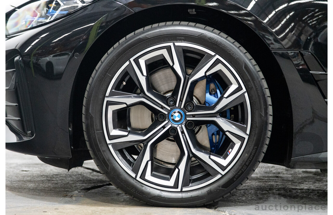 05/2022 BMW i4 eDrive40i M-Sport Gran Coupe G26 4D Coupe Black Sapphire Metallic Electric EV 250kw