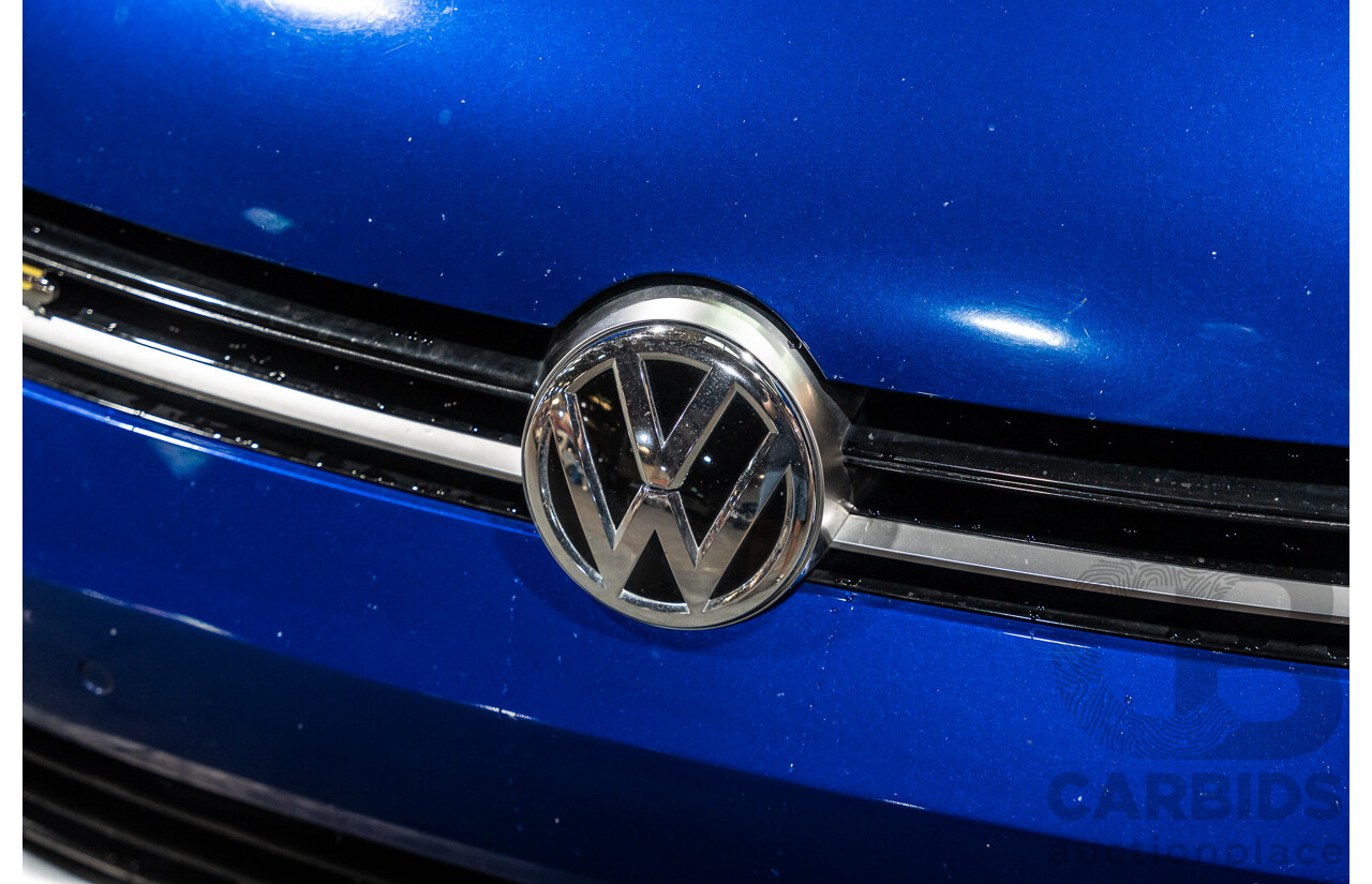 1/2015 Volkswagen Golf R (AWD) MK7 MY15 5d Hatchback Lapiz Blue Turbo 2.0L