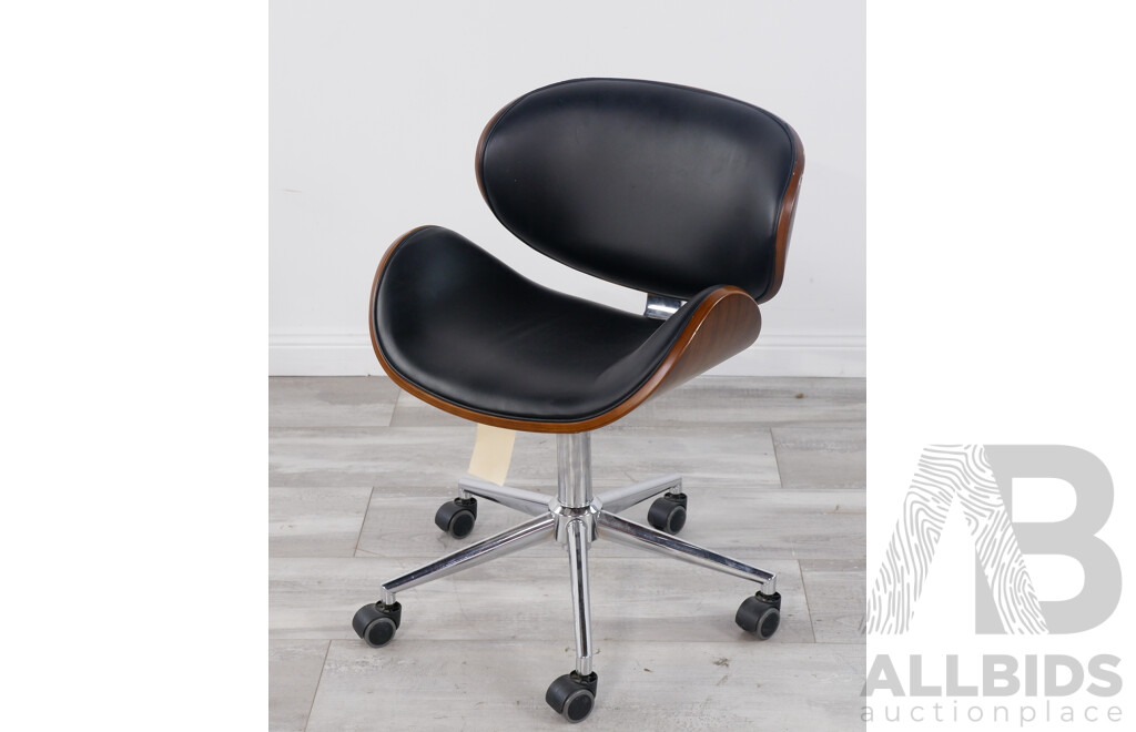 Modern Black and Timber Office Chair