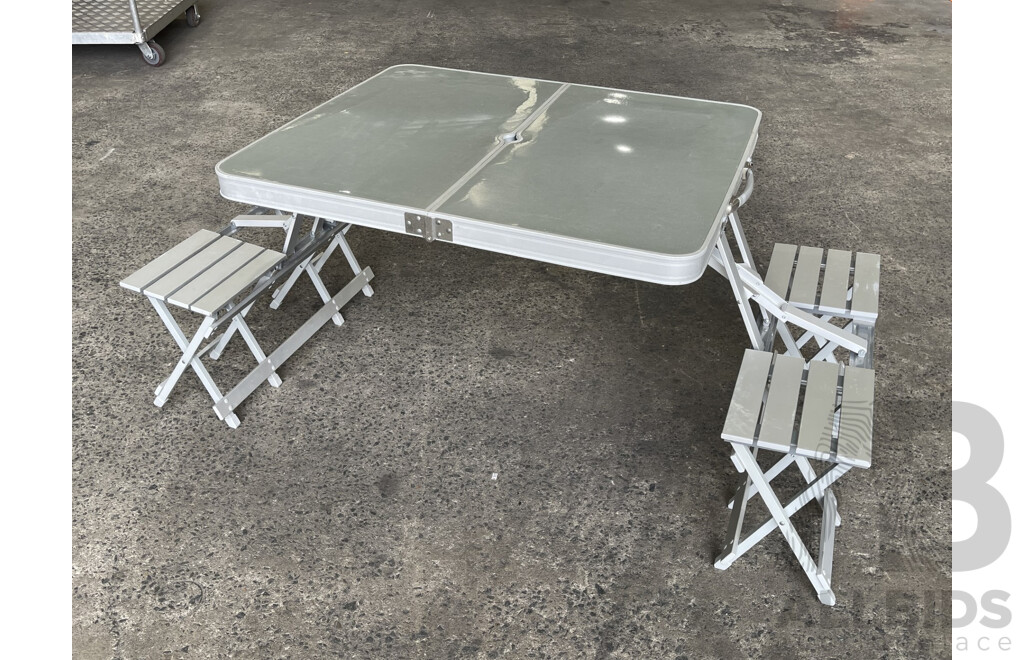 Folding Picnic Table with Chairs