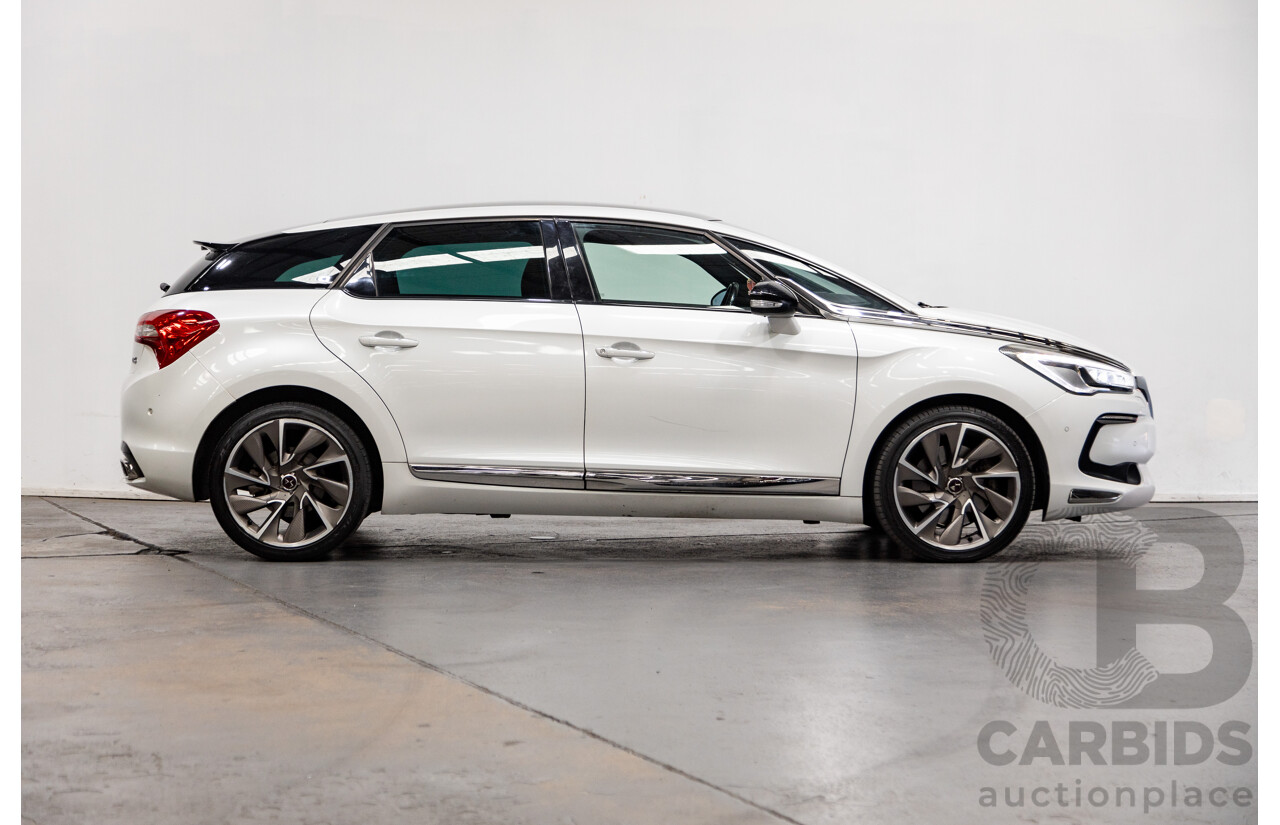 02/2016 Citroen DS5 D-Sport MY16 5D Hatchback Blanc Nacre Pearl White Metallic Turbo Diesel 2.0L