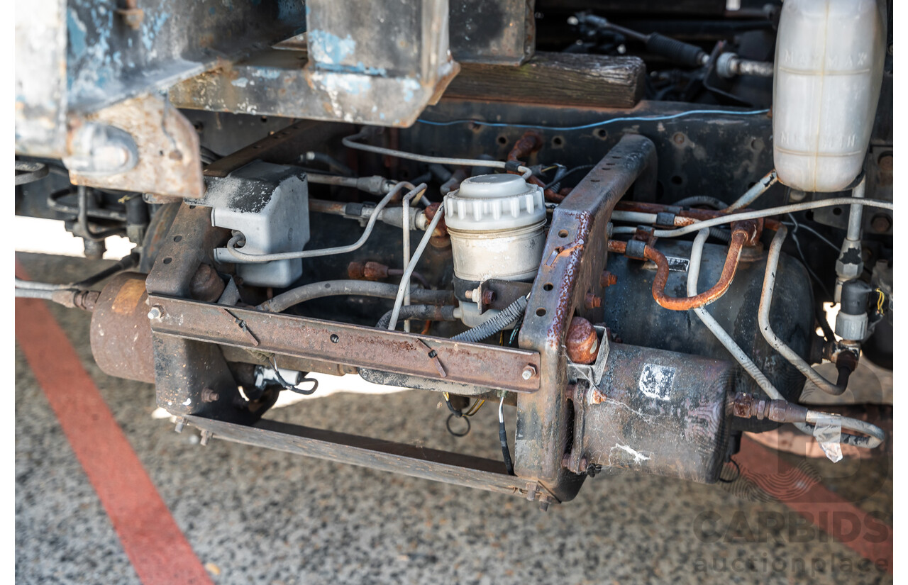 1994 Isuzu FSR500 Tray Back 2d Cab Chassis Truck White Diesel