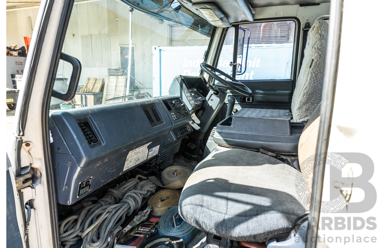 1994 Isuzu FSR500 Tray Back 2d Cab Chassis Truck White Diesel