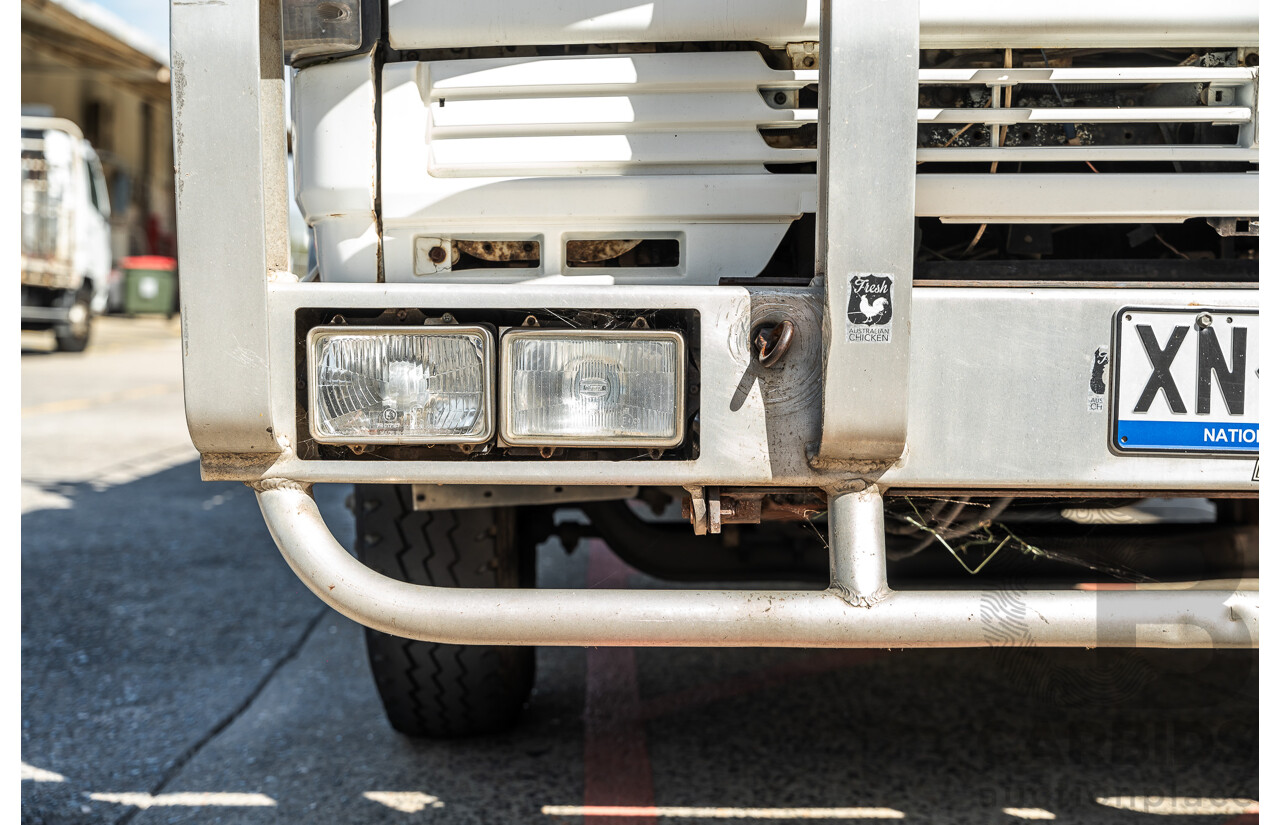 1994 Isuzu FSR500 Tray Back 2d Cab Chassis Truck White Diesel