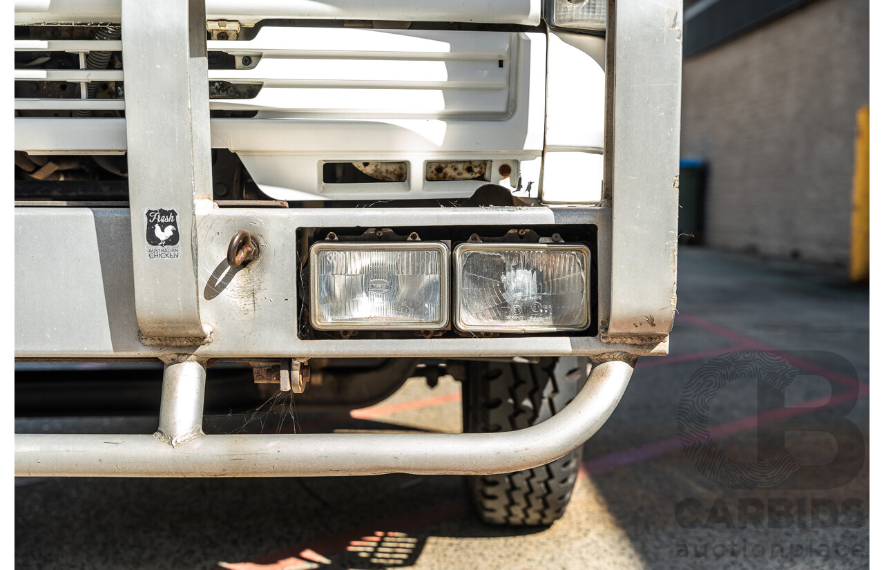 1994 Isuzu FSR500 Tray Back 2d Cab Chassis Truck White Diesel