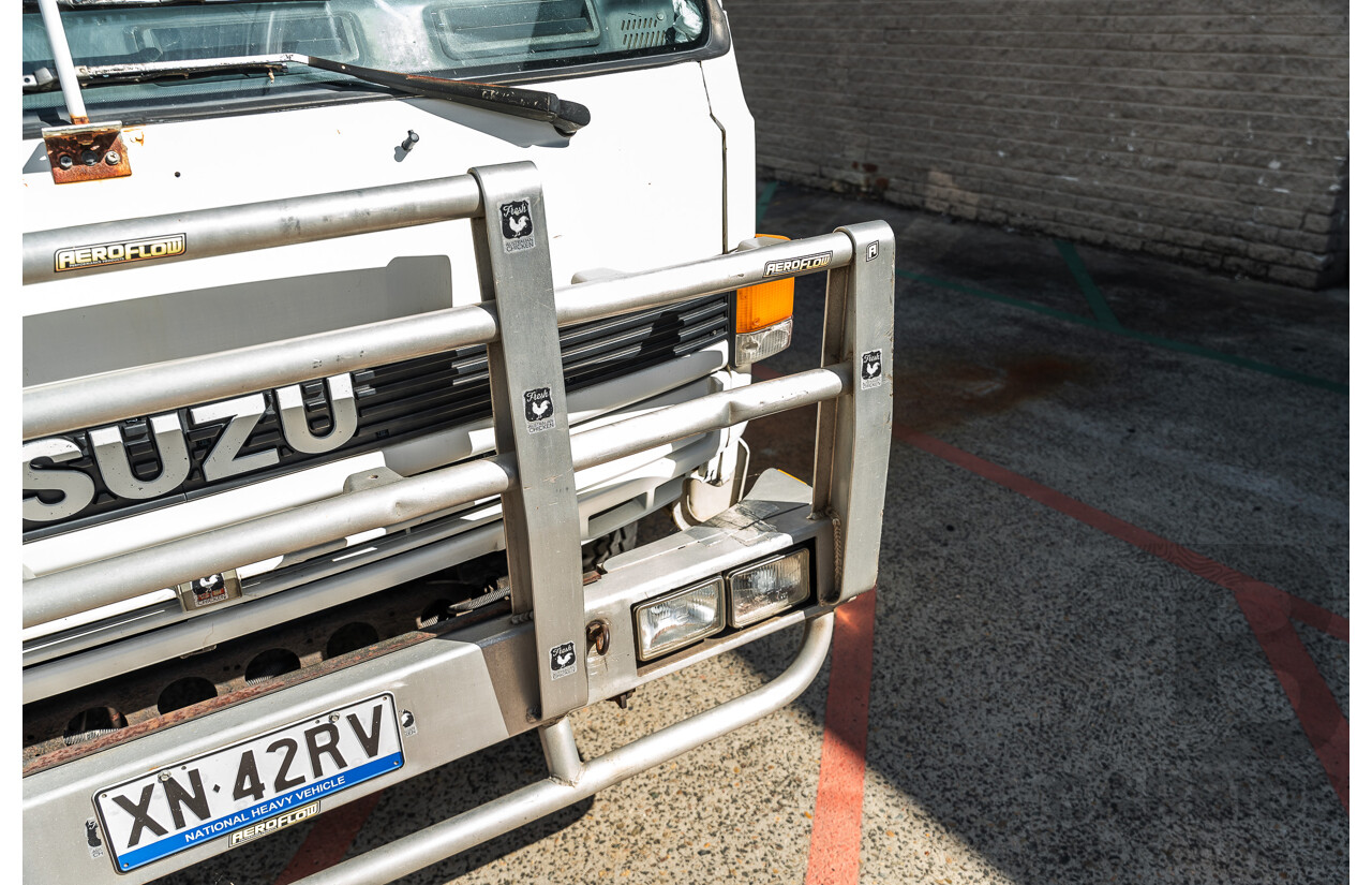 1994 Isuzu FSR500 Tray Back 2d Cab Chassis Truck White Diesel