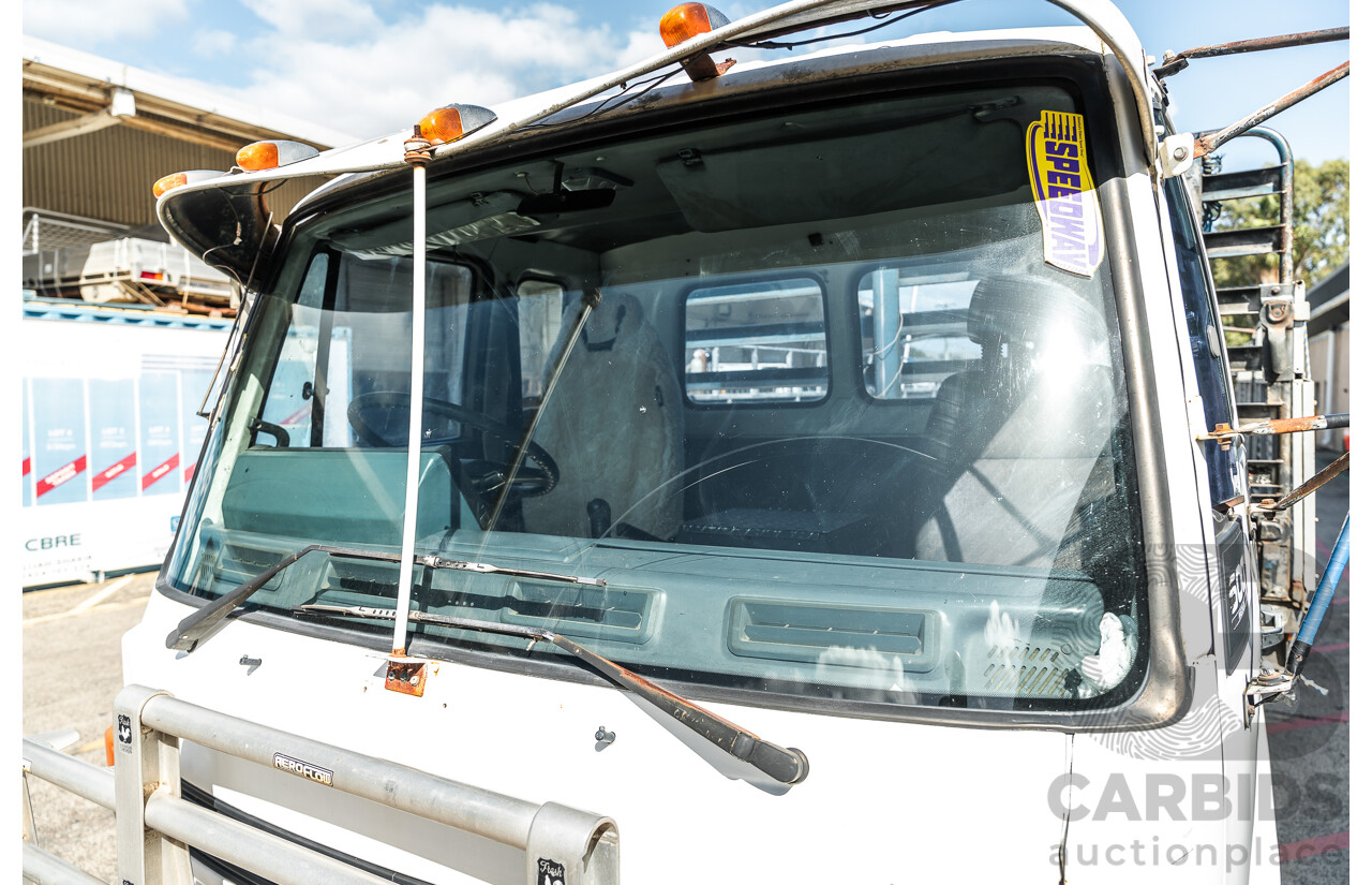 1994 Isuzu FSR500 Tray Back 2d Cab Chassis Truck White Diesel