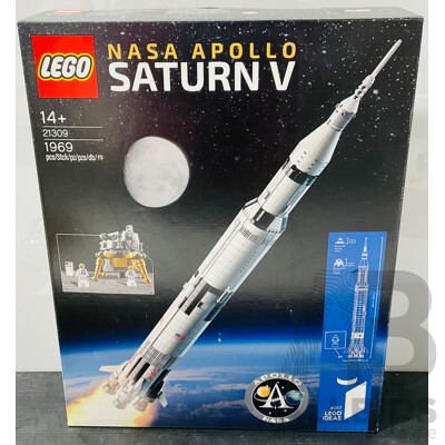 Retired Lego Set, Lego Ideas 17, NASA Apollo Saturn V, 21309, in Original Box