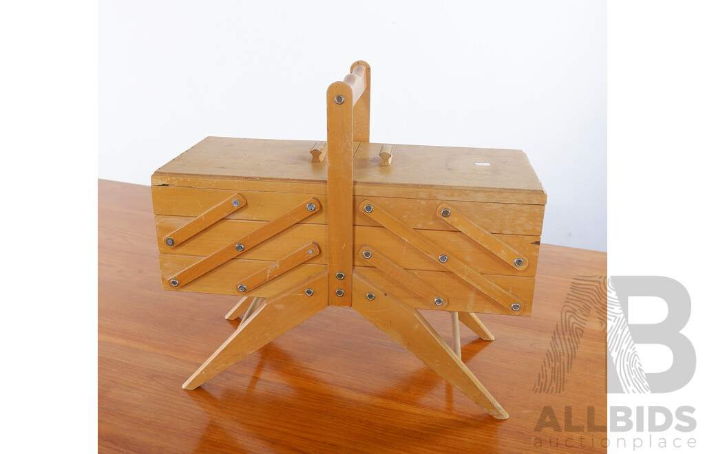Retro Timber Cantilever Sewing Box