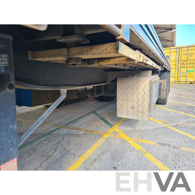 2005 Vawdrey Table Top with Fittings Trailer - 40 Foot