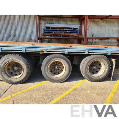 2005 Vawdrey Table Top with Fittings Trailer - 40 Foot