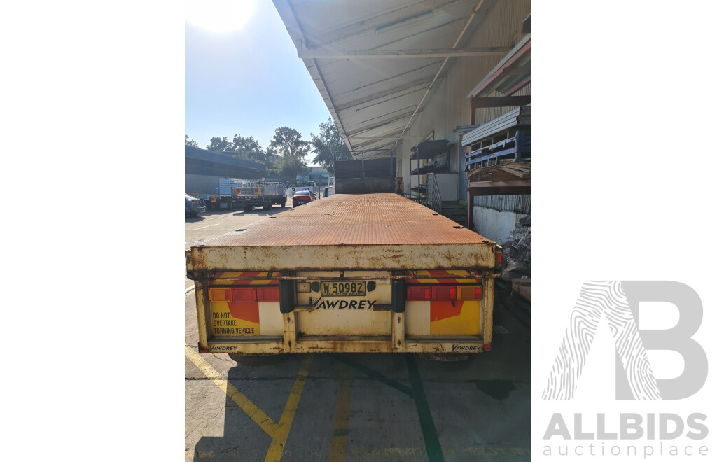 2005 Vawdrey Table Top with Fittings Trailer - 40 Foot