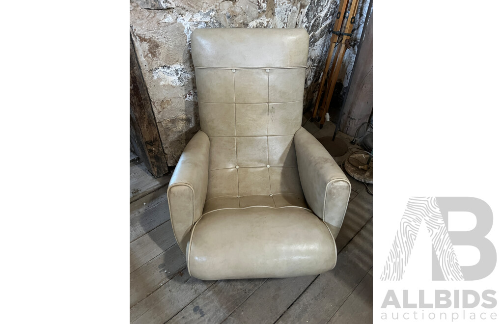 Vintage Vinyl Lounge Chair