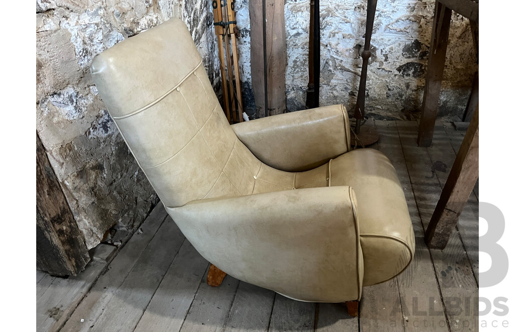 Vintage Vinyl Lounge Chair