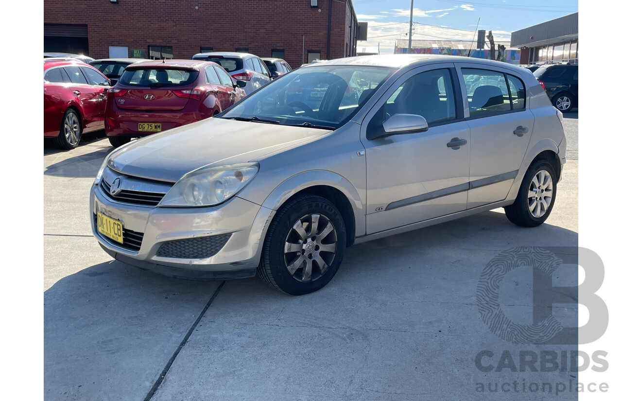 2/2008 Holden Astra 60TH Anniversary AH MY08.5 5d Hatchback Silver 1.8L