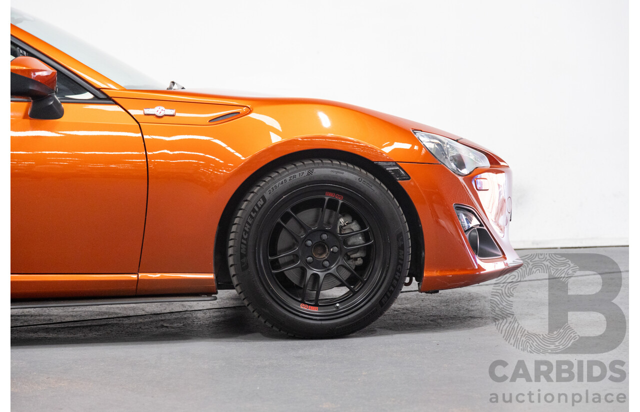 08/2012 Toyota 86 GTS ZN6 2d Coupe Velocity Orange Metallic 2.0L