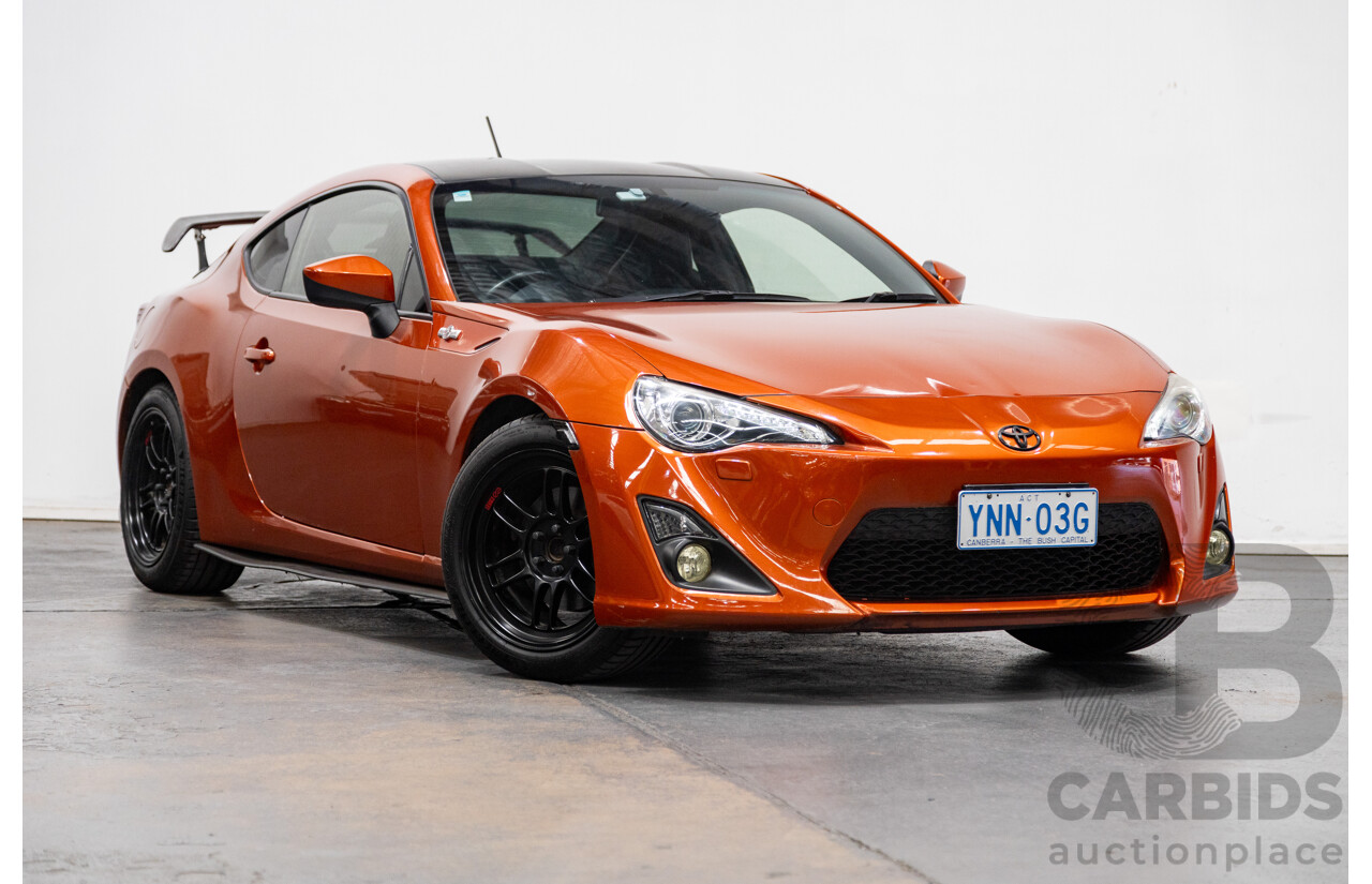 08/2012 Toyota 86 GTS ZN6 2d Coupe Velocity Orange Metallic 2.0L