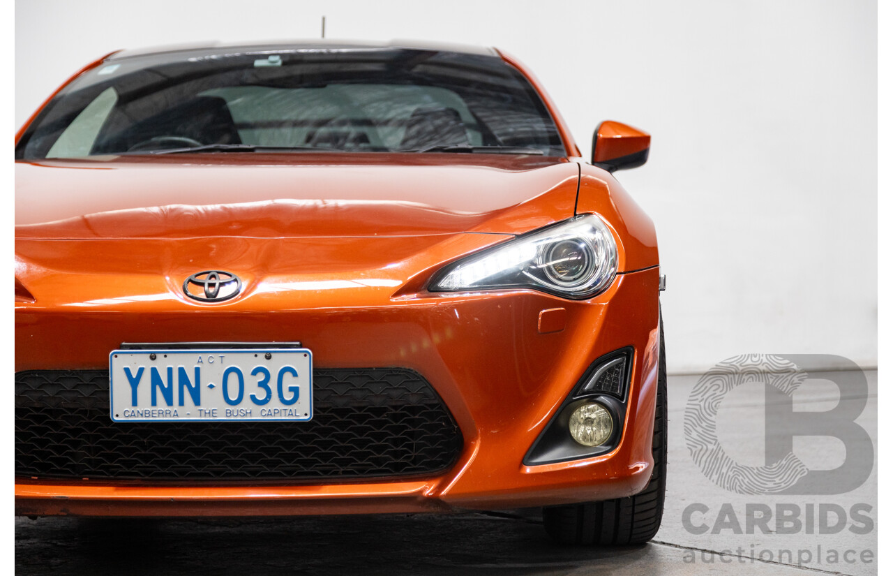 08/2012 Toyota 86 GTS ZN6 2d Coupe Velocity Orange Metallic 2.0L