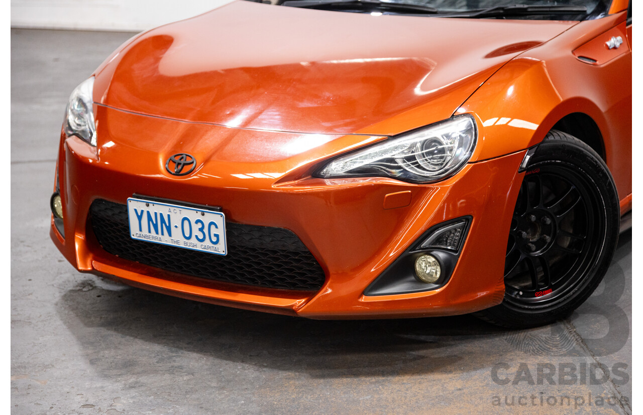 08/2012 Toyota 86 GTS ZN6 2d Coupe Velocity Orange Metallic 2.0L