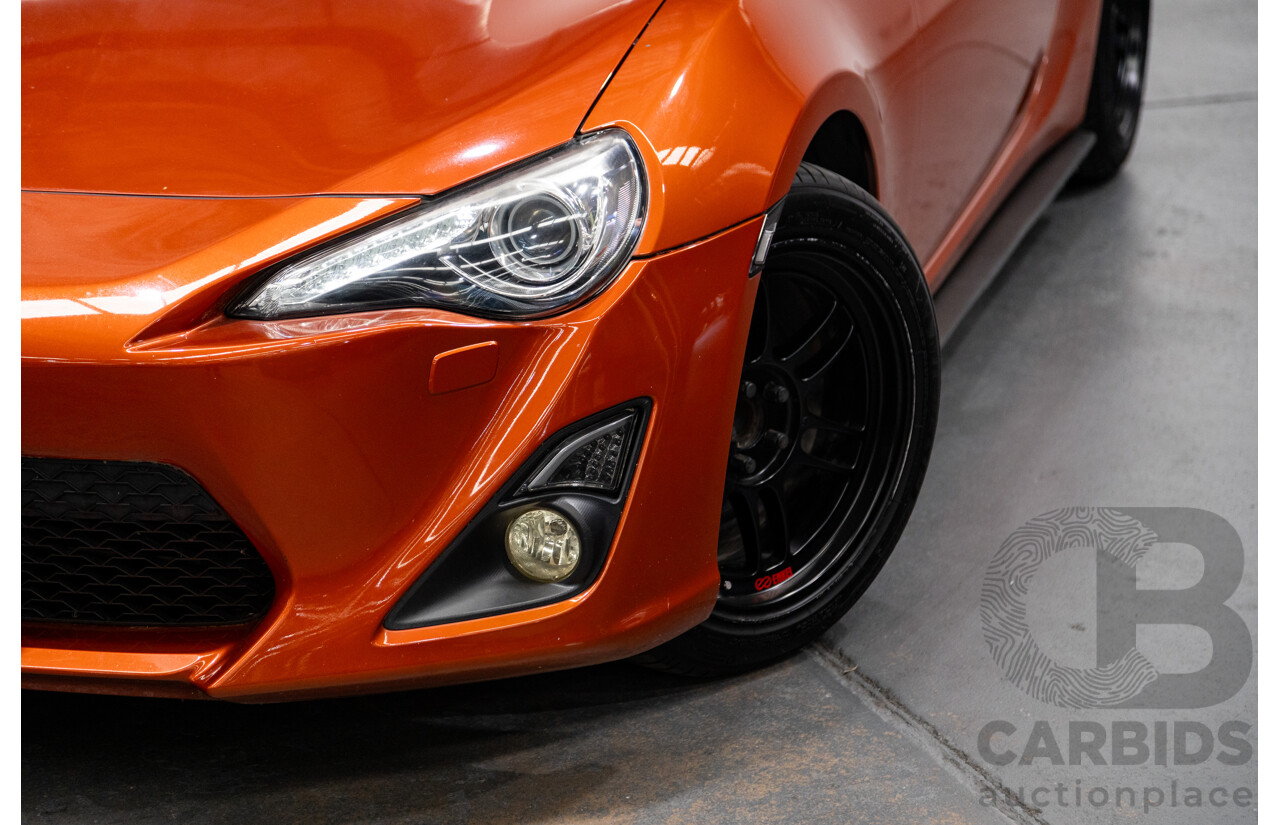 08/2012 Toyota 86 GTS ZN6 2d Coupe Velocity Orange Metallic 2.0L