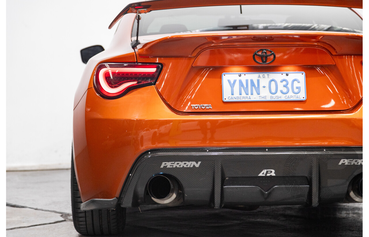 08/2012 Toyota 86 GTS ZN6 2d Coupe Velocity Orange Metallic 2.0L