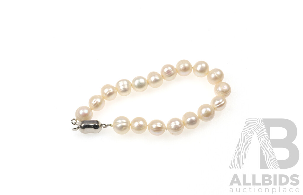 Freshwater Cultured Baroque Pearl Bracelet, 9-10mm Diameter with Clasp, 19cm