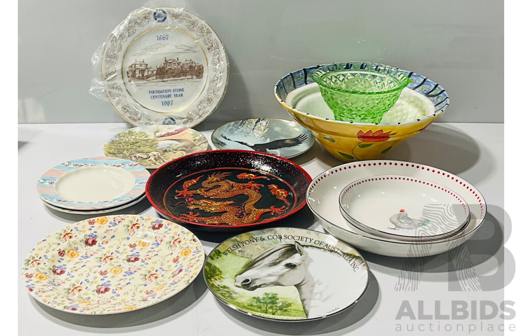 Collection of Homewares Including Franklin Mint Decorative Plate, Maxwell & Williams Ancona Plates and More