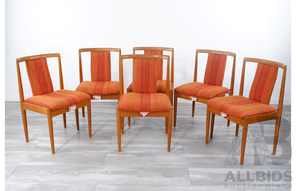 Six Mid Century Dining Chairs and Extension Dining Table by Parker Furniture