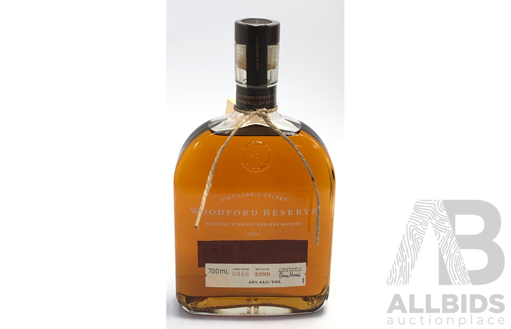 700ml Bottle of Distiller's Select Woodford Reserve Kentucky Straight Bourbone Whiskey