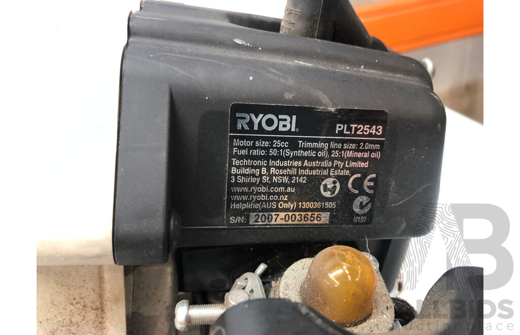 Ryobi PLT2543 Petrol Line Trimmer