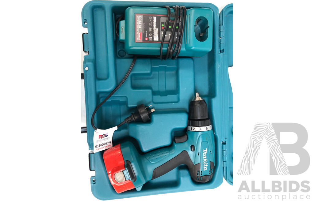 Makita 6281D Cordless Drill with Charger Carry Case and 14.4V Battery