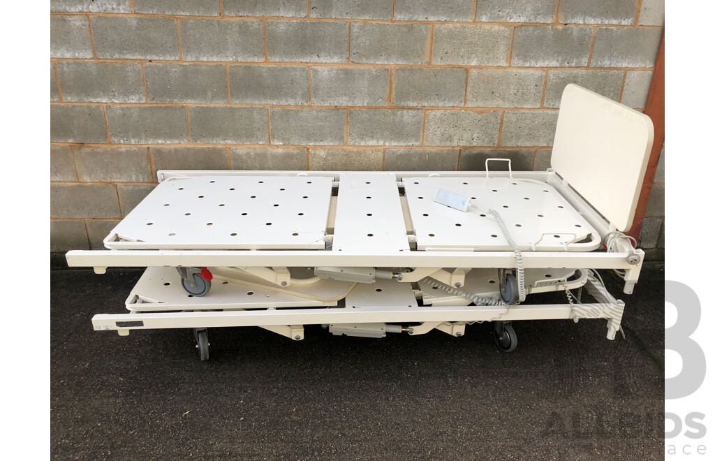 500 Series Electric Adjustable Medical Beds - Lot of Two